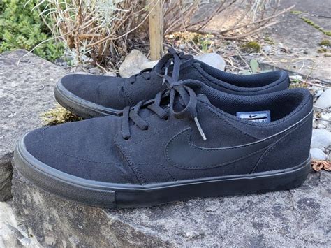 schwarze nike sb